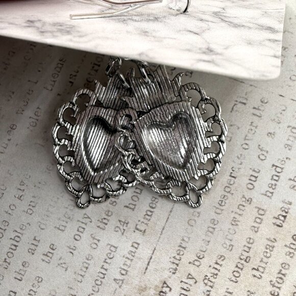 Long Sacred Flaming Heart Silver Dangle Statement Earrings New - Picture 8 of 12